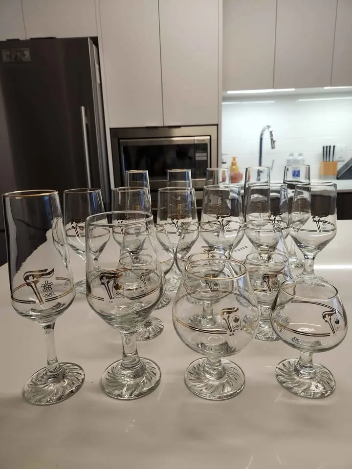 Vintage 1988 Calgary Olympic/Petro Canada - Glasses w/22kt gold image indicator(5)