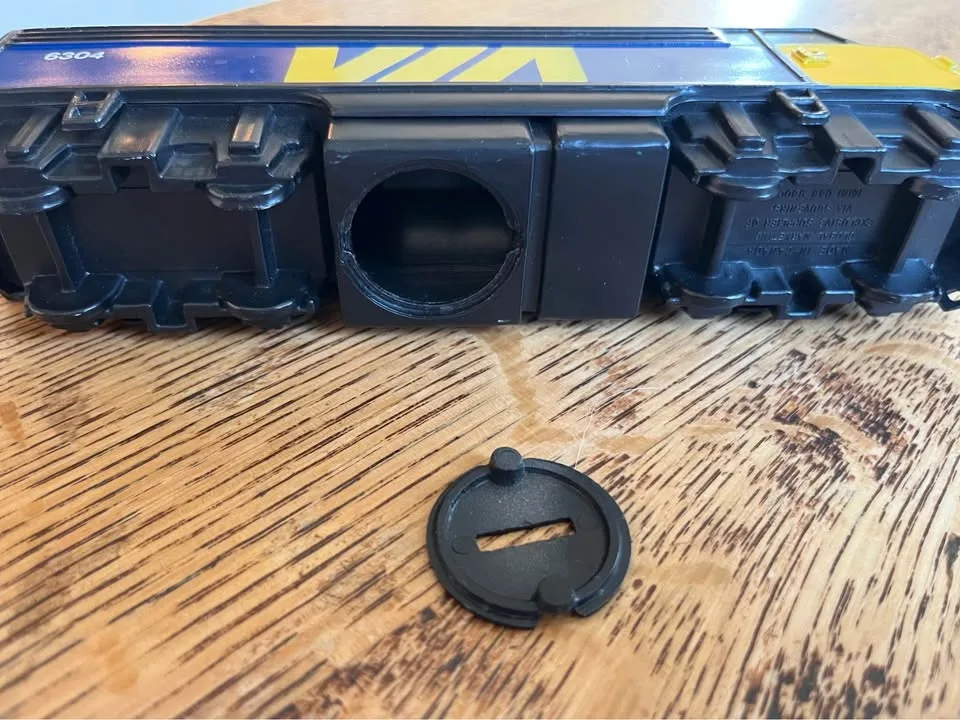 VIA rail 6304 souvenir: plastic piggy bank image indicator(6)