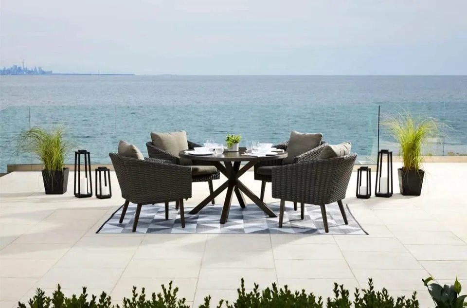 CANVAS Jensen 5-pc Wicker Outdoor/Patio Dining Set