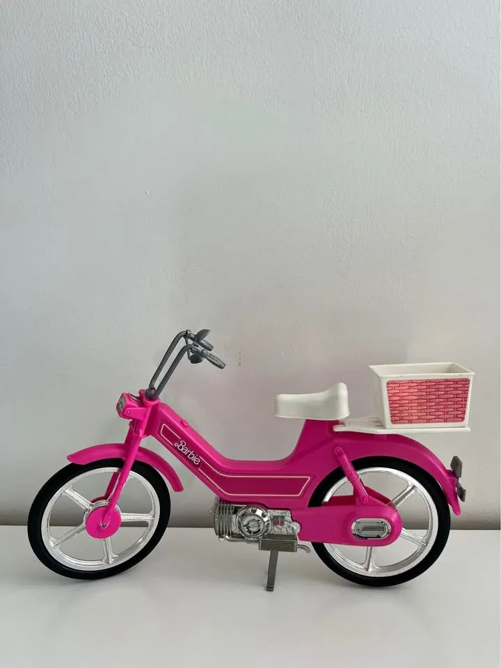 1983 Barbie hot pink motor bike