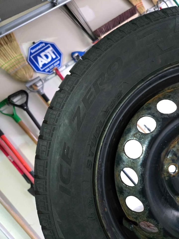 Pirelli Ice Zero winter tires-price drop!! - photo 5