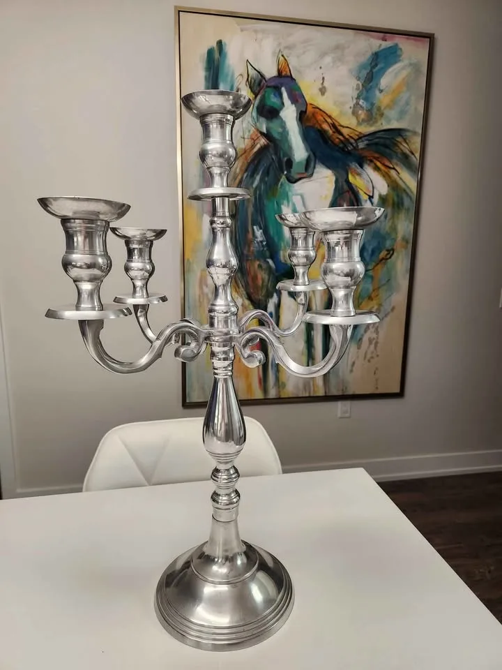 Beautiful metal candle holder image indicator(4)