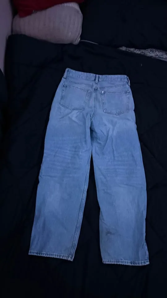 28/32 Loose fit blue jeans image indicator(2)