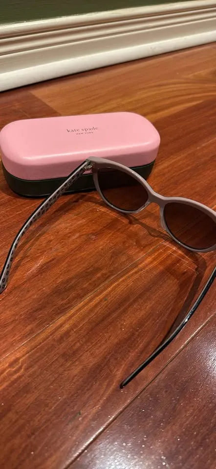 kate spade New York Daesha/S Sunglasses, Black image indicator(7)