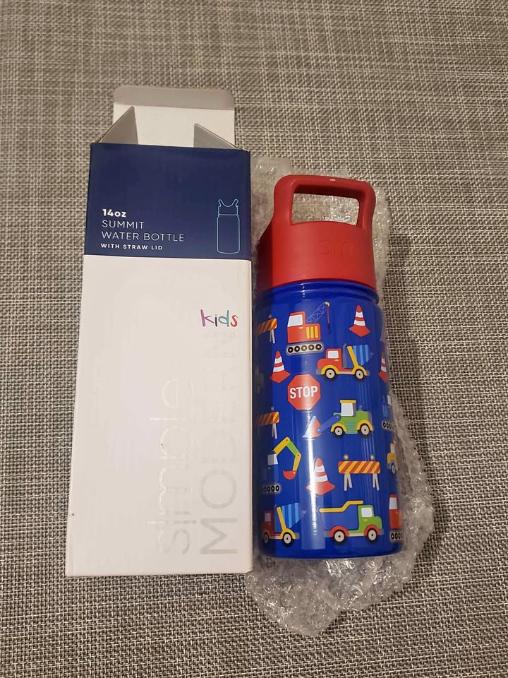 Brand New Simple Modern Kids Water Bottle with Straw