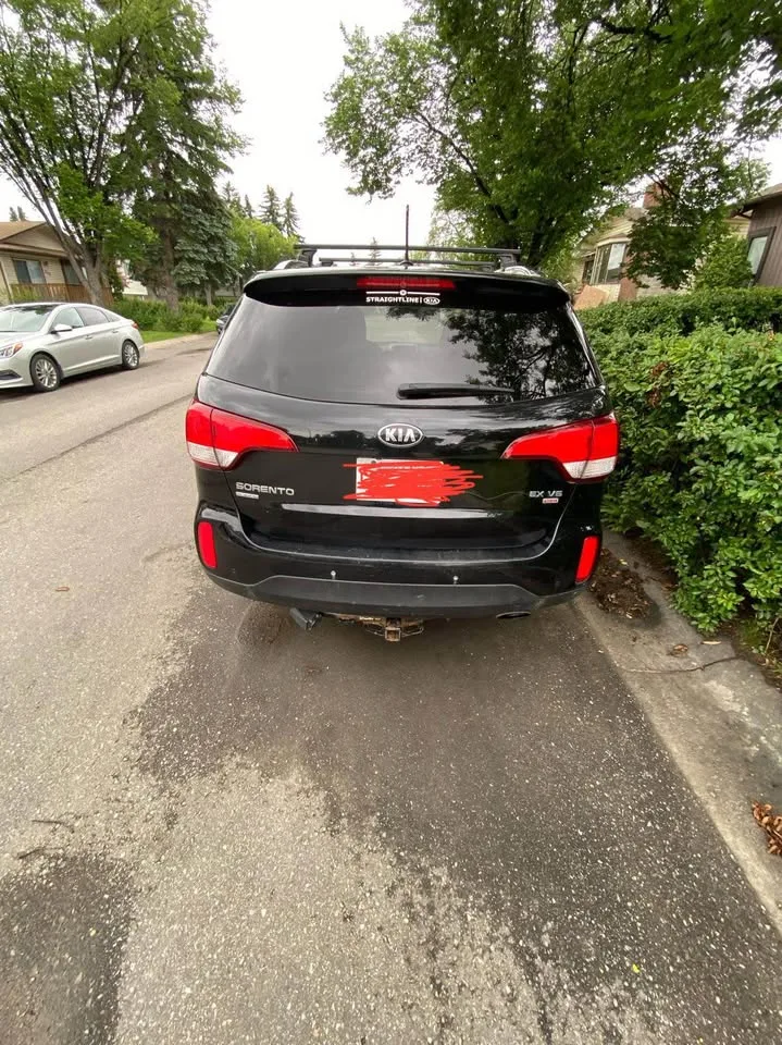 2014 Kia Sorento image indicator(2)