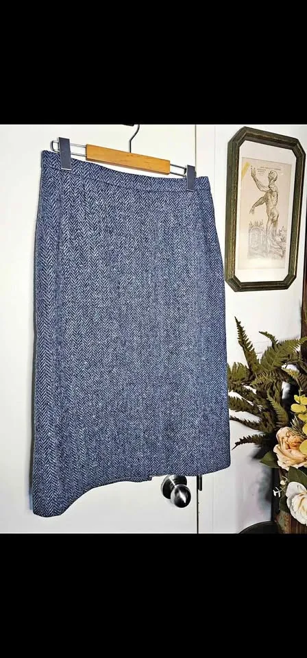 Vintage Irish Wool Blue Herringbone Warm Pencil Skirt