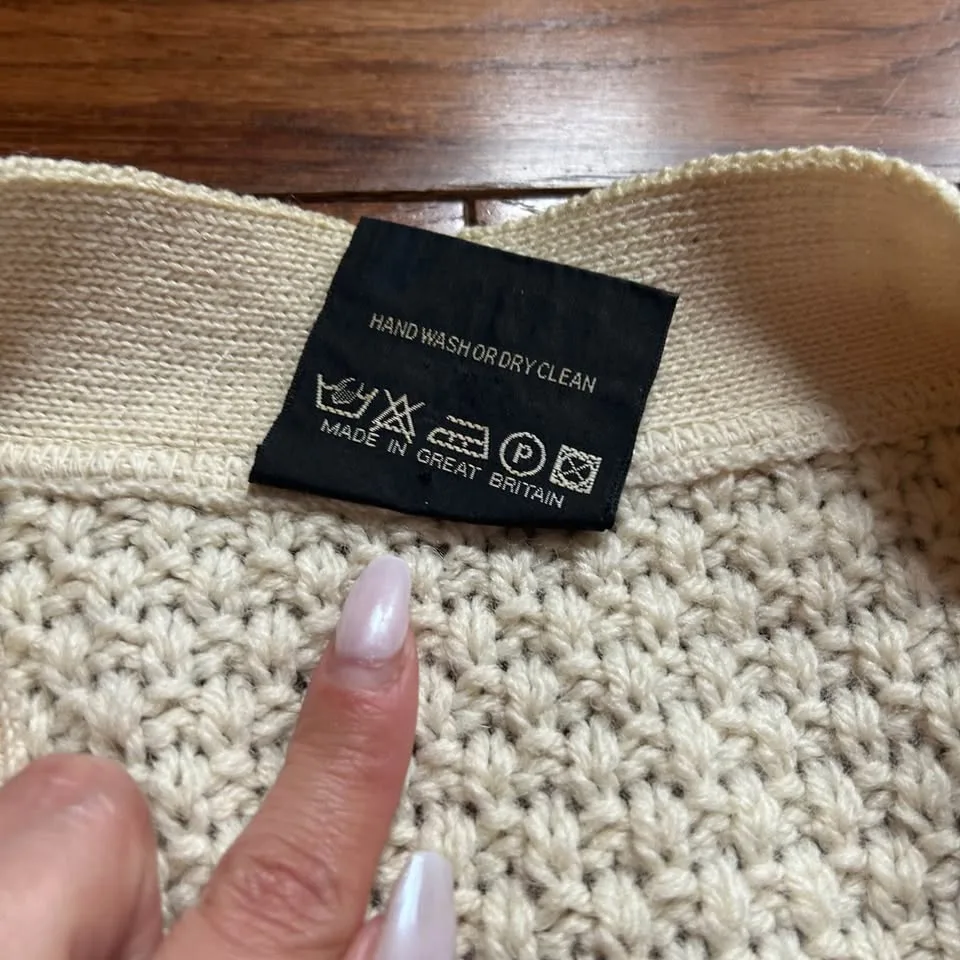 Vintage Unisex Homespun Cream Cable Knit Cardigan image indicator(5)