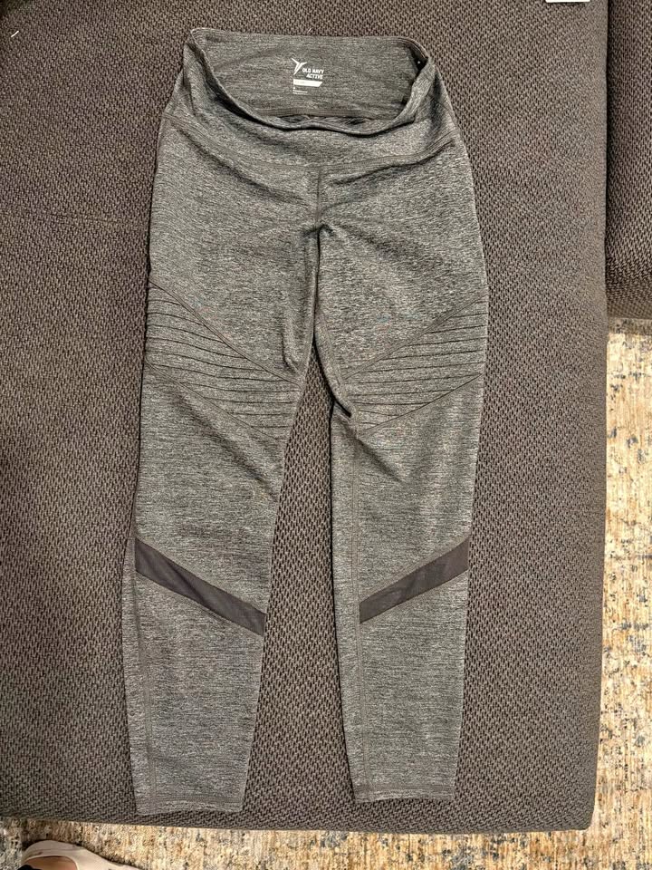 Medium Ladies Active Wear Leggings
