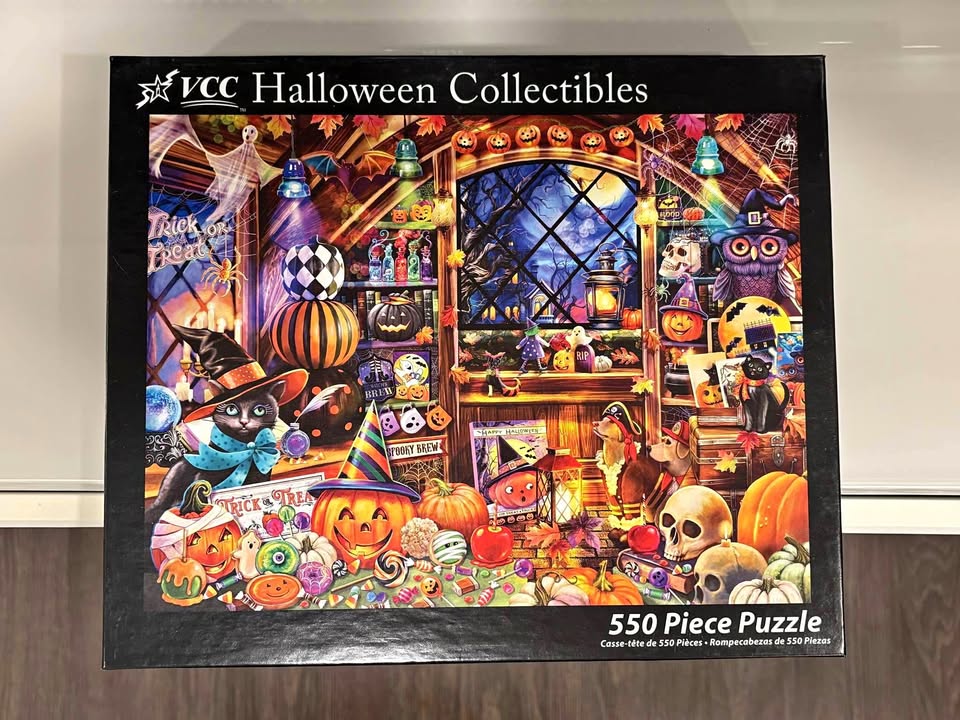 550 Piece Halloween Puzzle
