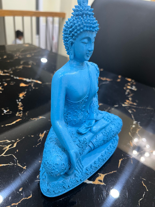 Buddha Statue - photo 2