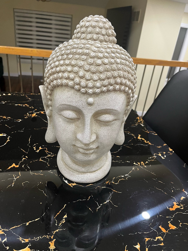 Buddha Head Statue