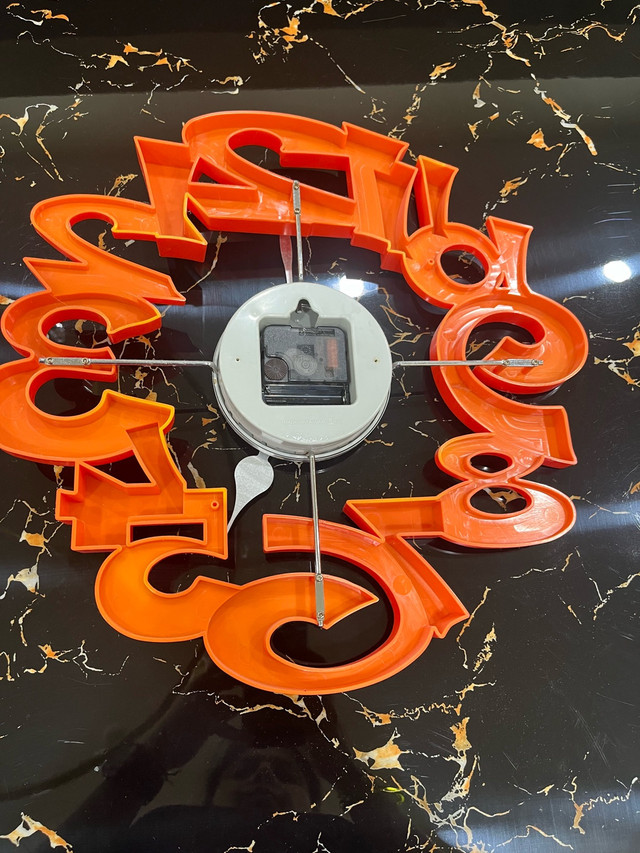 Red Number Wall Clock - photo 4
