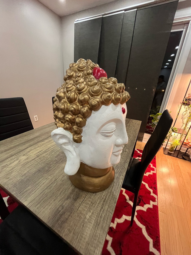 Buddha Head Statue - photo 2