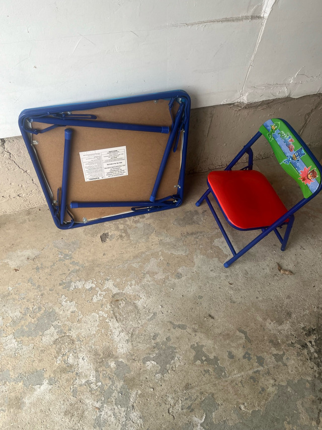 PJ Masks Table and Chair Set - photo 4
