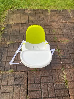 Summer Infant Sit 'n Style Booster Seat - photo 4