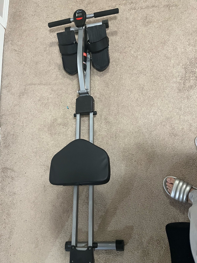 Rowing Machine - photo 4