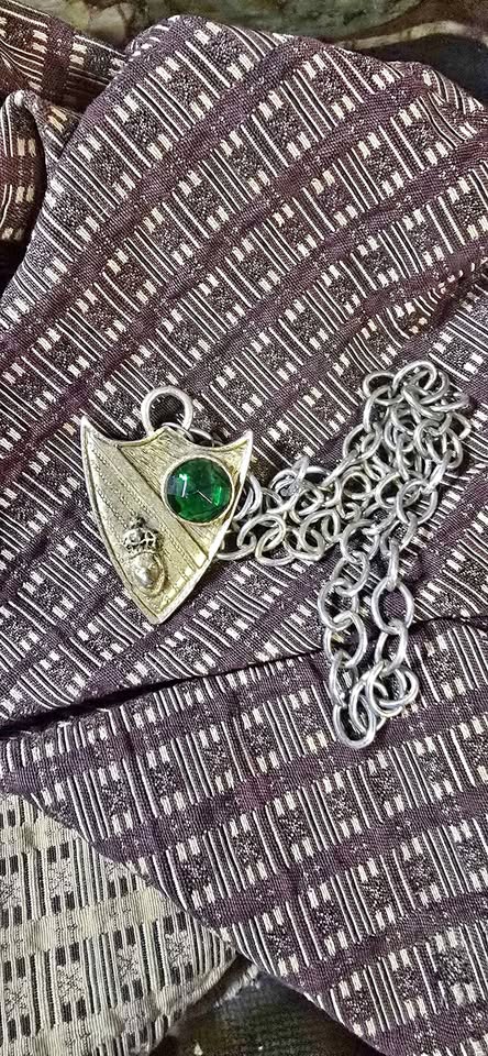 Vintage 1960's shield chain pendant