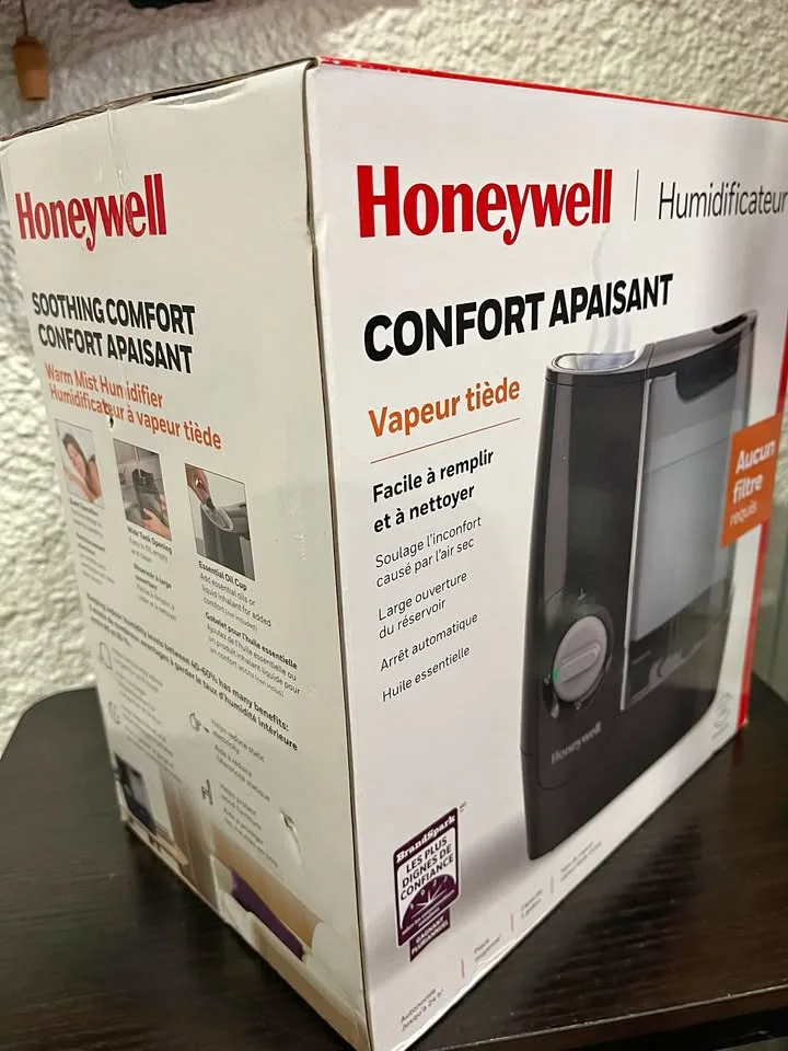 Honeywell HWM845BC Humidifier - Black