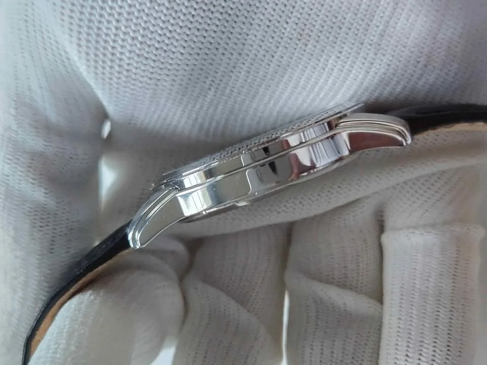 Bulova Precisionist Men’s 96B158 image indicator(4)