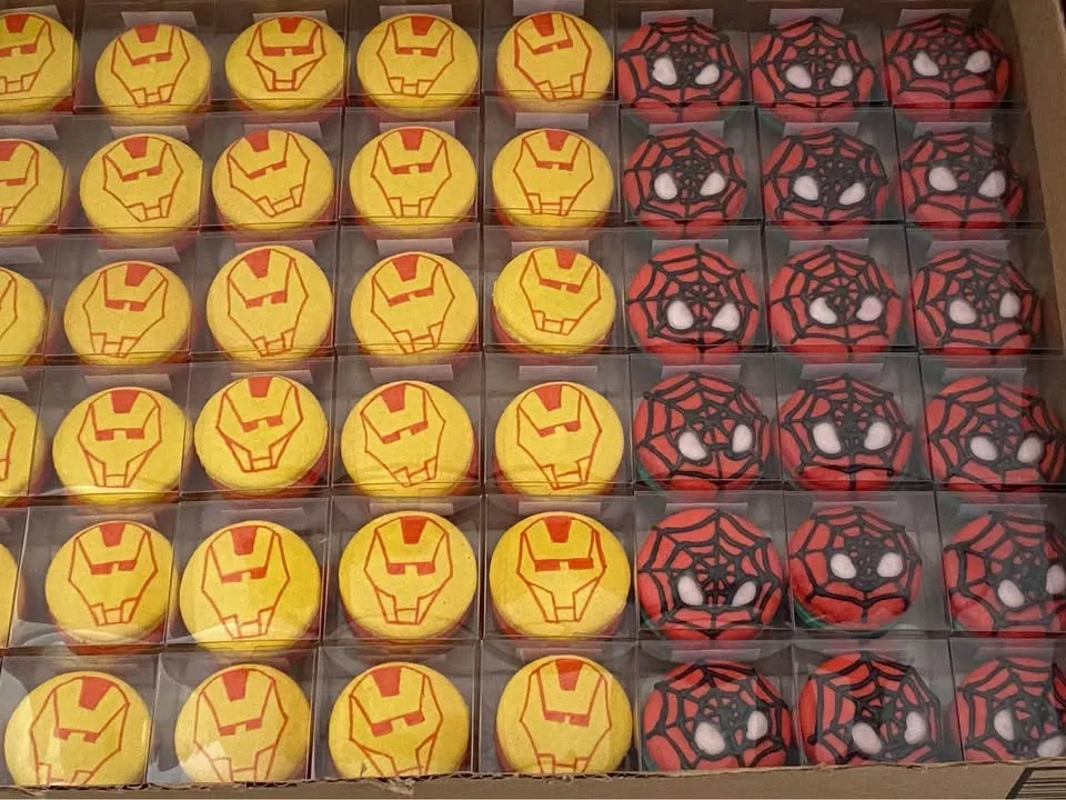 Superhero Macarons image indicator(2)