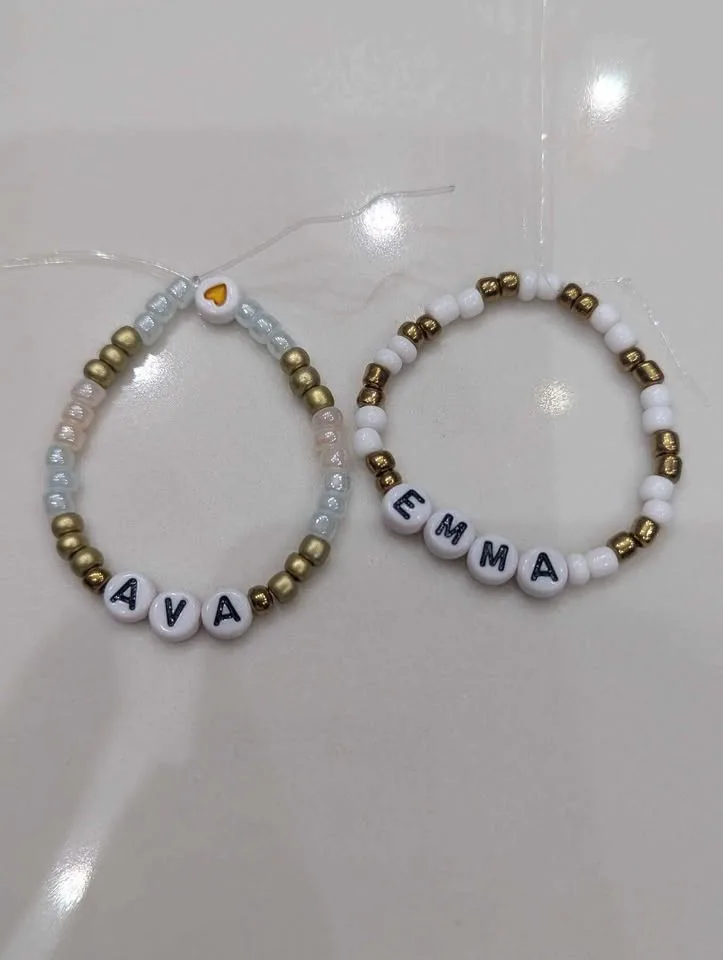 Customized Friendship bracelets image indicator(5)