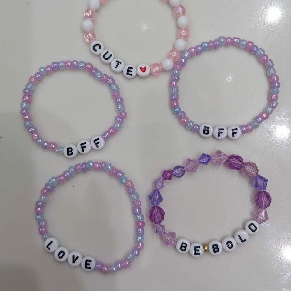 Customized Friendship bracelets image indicator(8)