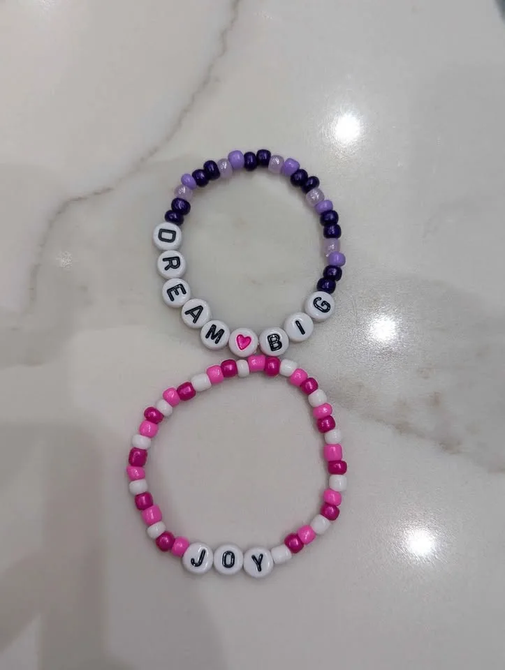 Customized Friendship bracelets image indicator(9)