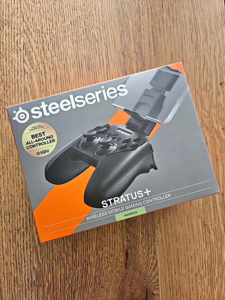 New ✨ - SteelSeries Stratus+ Wireless Controller
