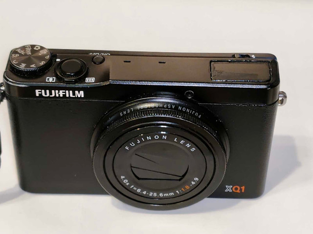 Fujifilm XQ1 Large sensor 2/3" X-T CMOS II - photo 4