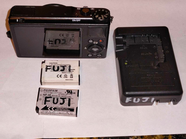 Fujifilm XQ1 Large sensor 2/3" X-T CMOS II - photo 5