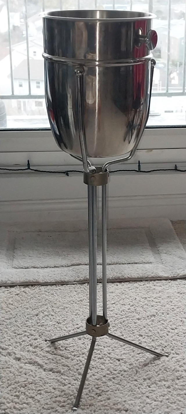 Bottle holder/rack - photo 4