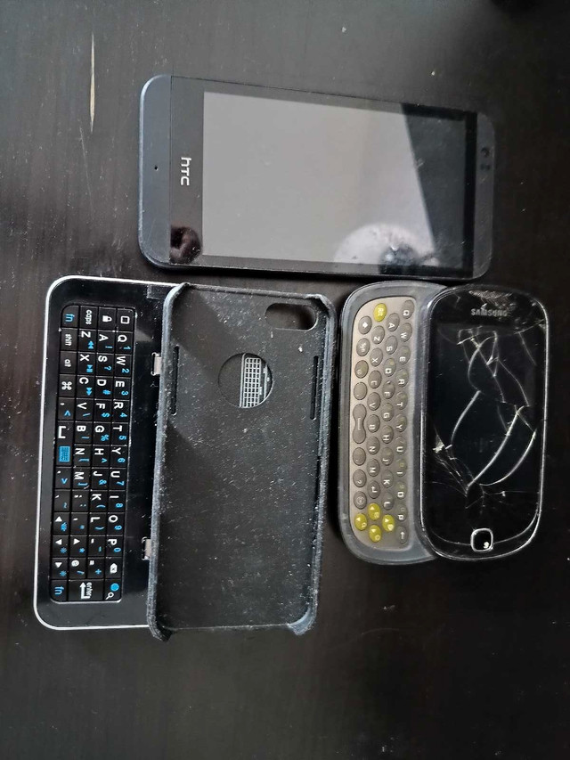 Phones for parts - photo 2