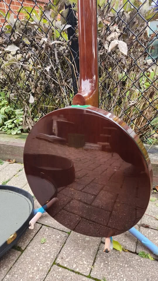 $250 Conservatore 5-String Resonator Banjo with Case image indicator(8)