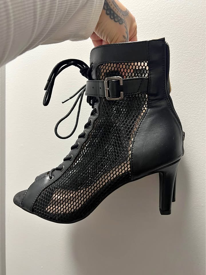 Latin dance heels 3 inch black size 8.5 dance boots