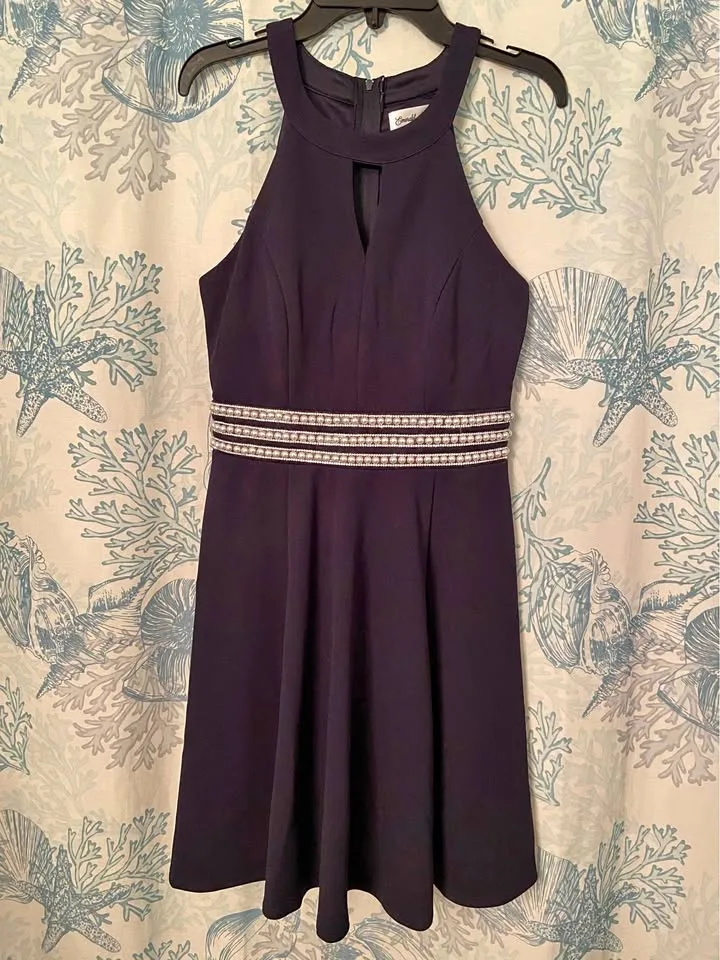 Junior girl’s navy dress, size Small (1,3,5) thumbnail