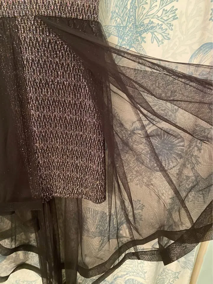 Girl’s fancy black sparkly dress, size 12. *Excellent Condition! image indicator(7)