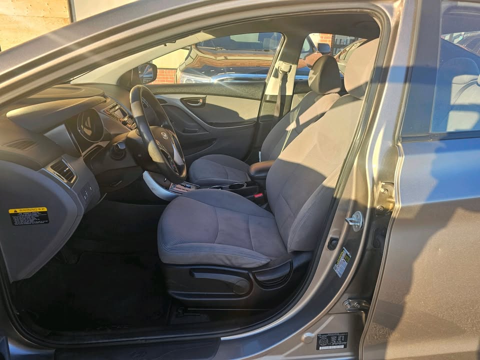 2013 Hyundai Elantra - photo 4