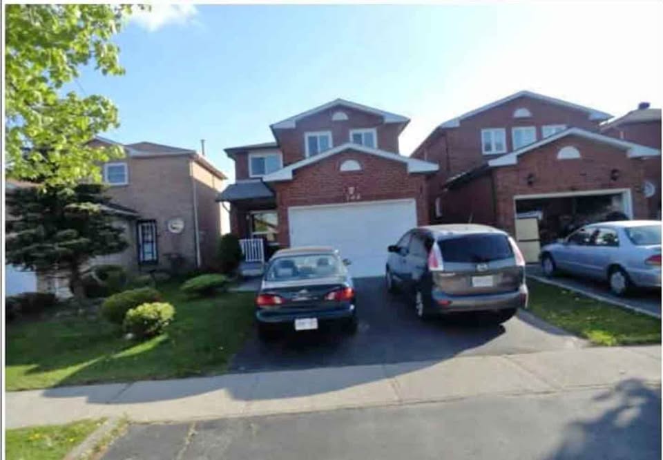 3 Beds 2 Baths - House
