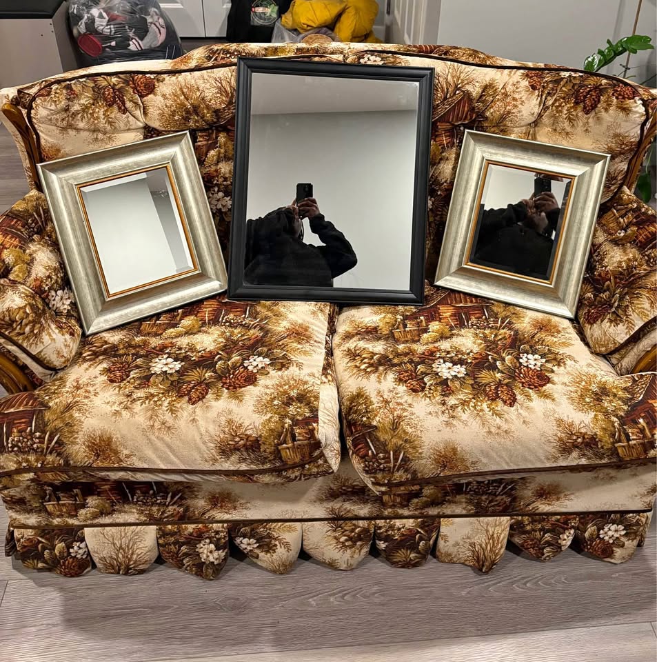 Mirror set