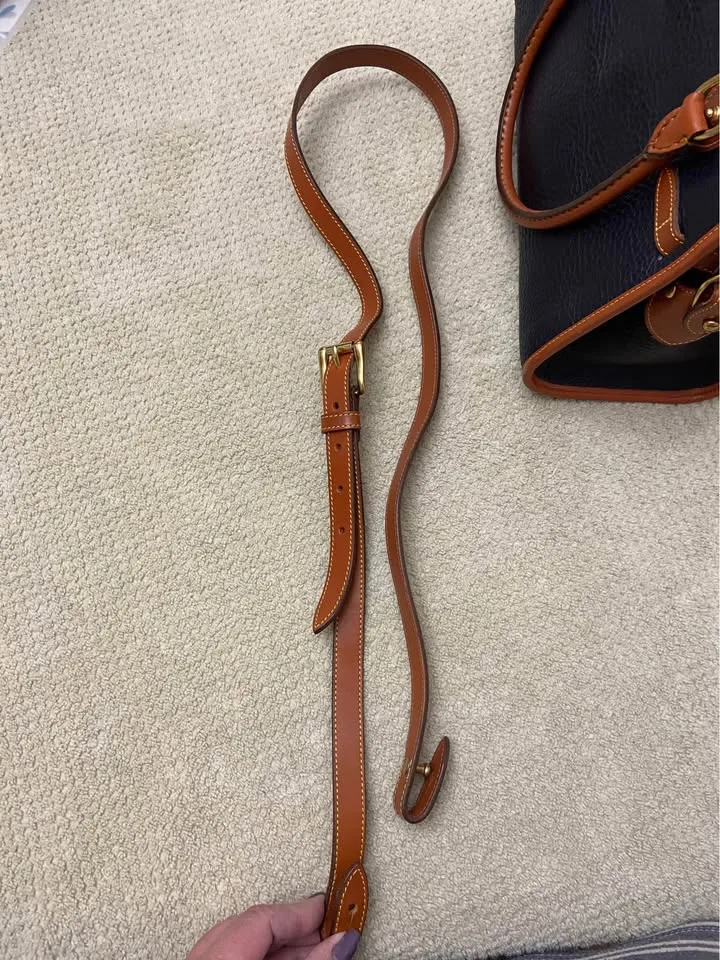 Vintage Dooney & Bourke Navy Blue/Tan Buckle Satchel image indicator(8)