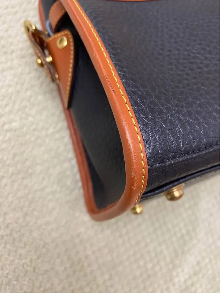 Vintage Dooney & Bourke Navy Blue/Tan Buckle Satchel image indicator(9)