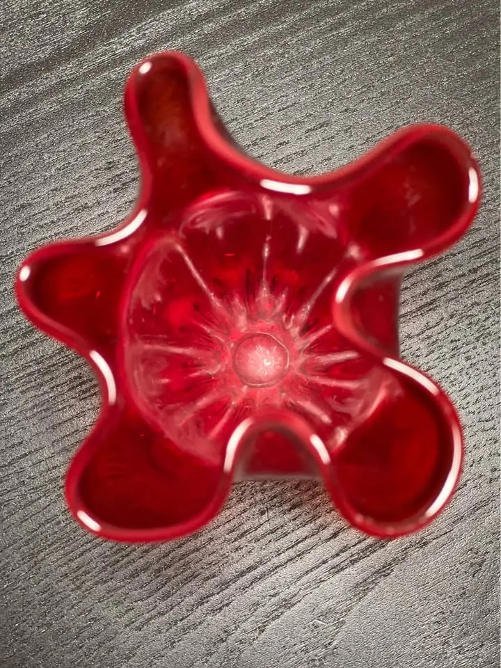 Ruby Red Hand Blown 7” Handkerchief Glass Vase image indicator(3)