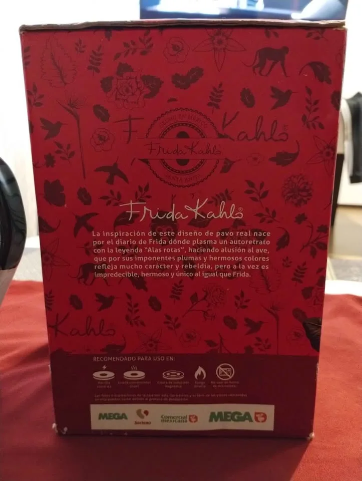 New Frida Kahlo cafetera ( Pot Kettle ) image indicator(8)