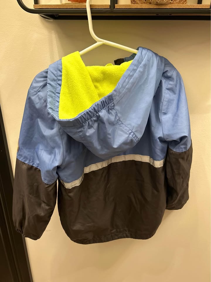 Boys Oshkosh spring fall jacket size 6 - photo 2