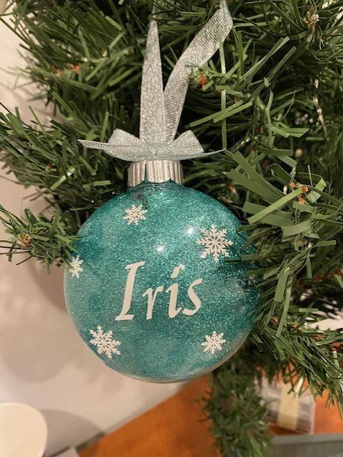 Customized Floating or Glitter Ornaments image indicator(5)