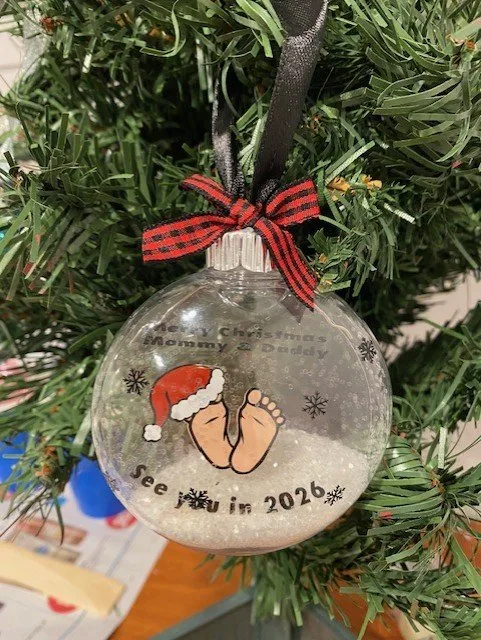 Customized Floating or Glitter Ornaments image indicator(3)