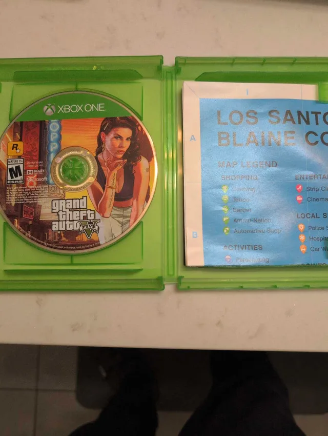 Grand Theft Auto V Xbox One image indicator(2)