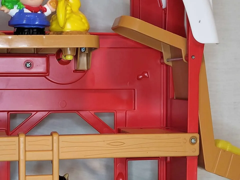 Little People Fun Sounds Barn image indicator(2)