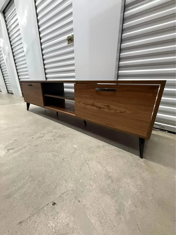 TV stand and entertainment console wood and modern style image indicator(2)